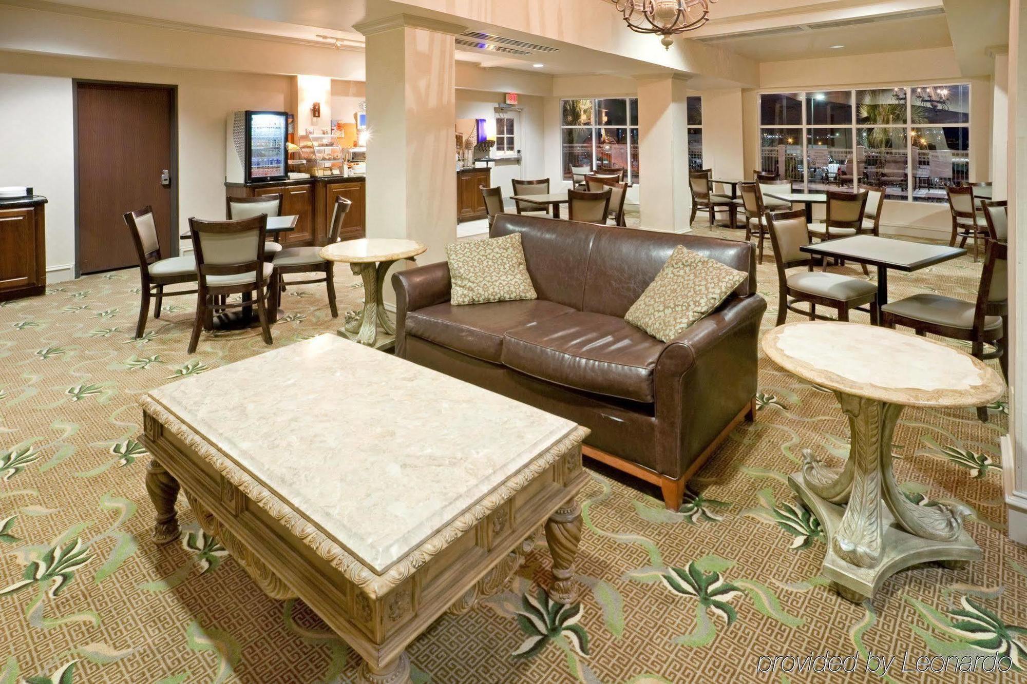 Holiday Inn Express Hotel & Suites Eagle Pass By Ihg Restaurant photo