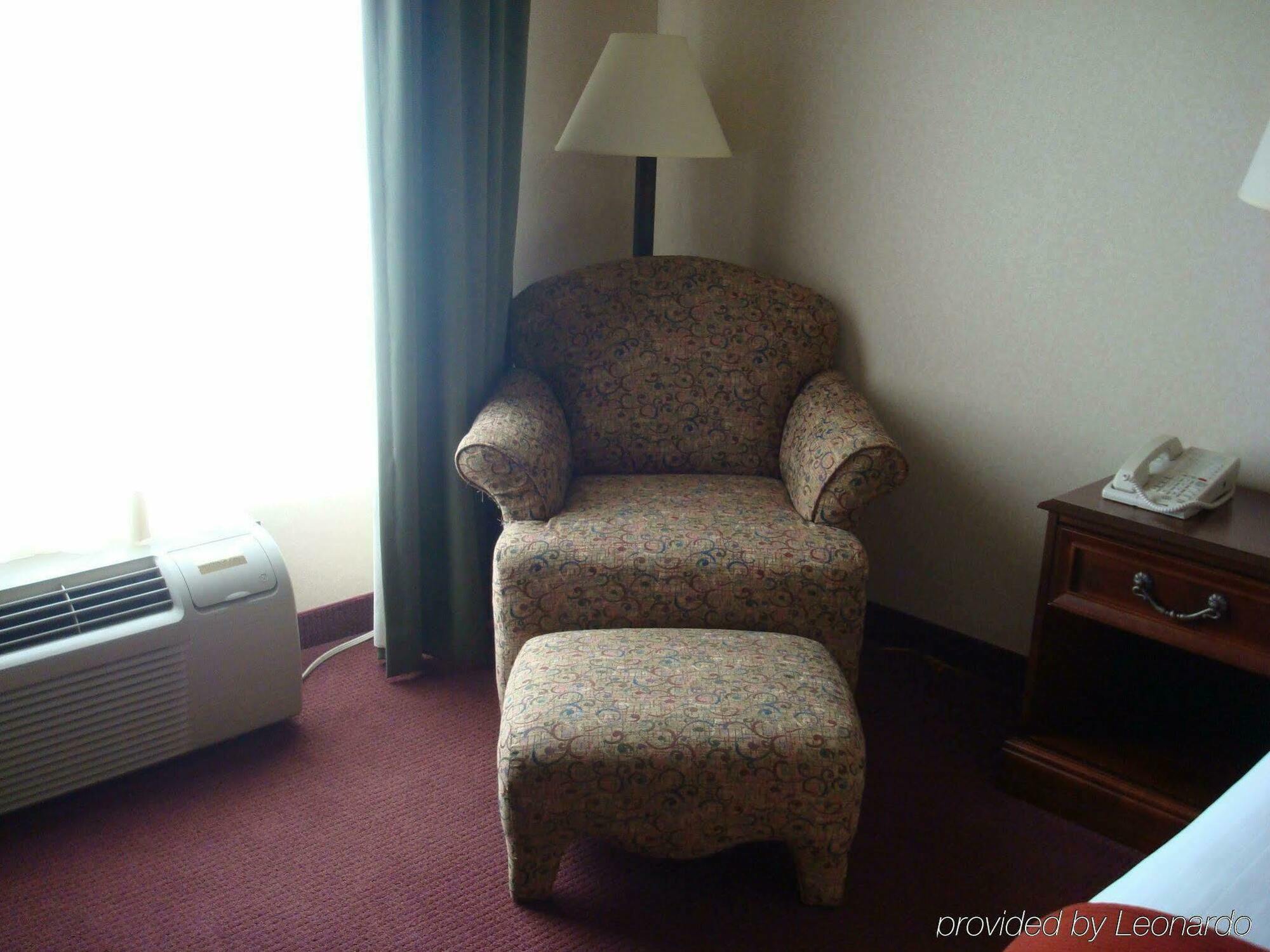Holiday Inn Express Hotel & Suites Eagle Pass By Ihg Room photo